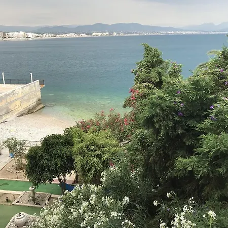 Aegli Hotell