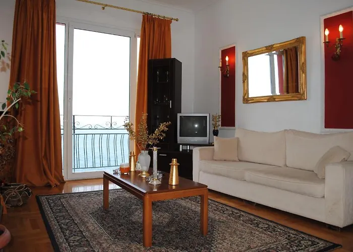 Hotell Aegli 3*